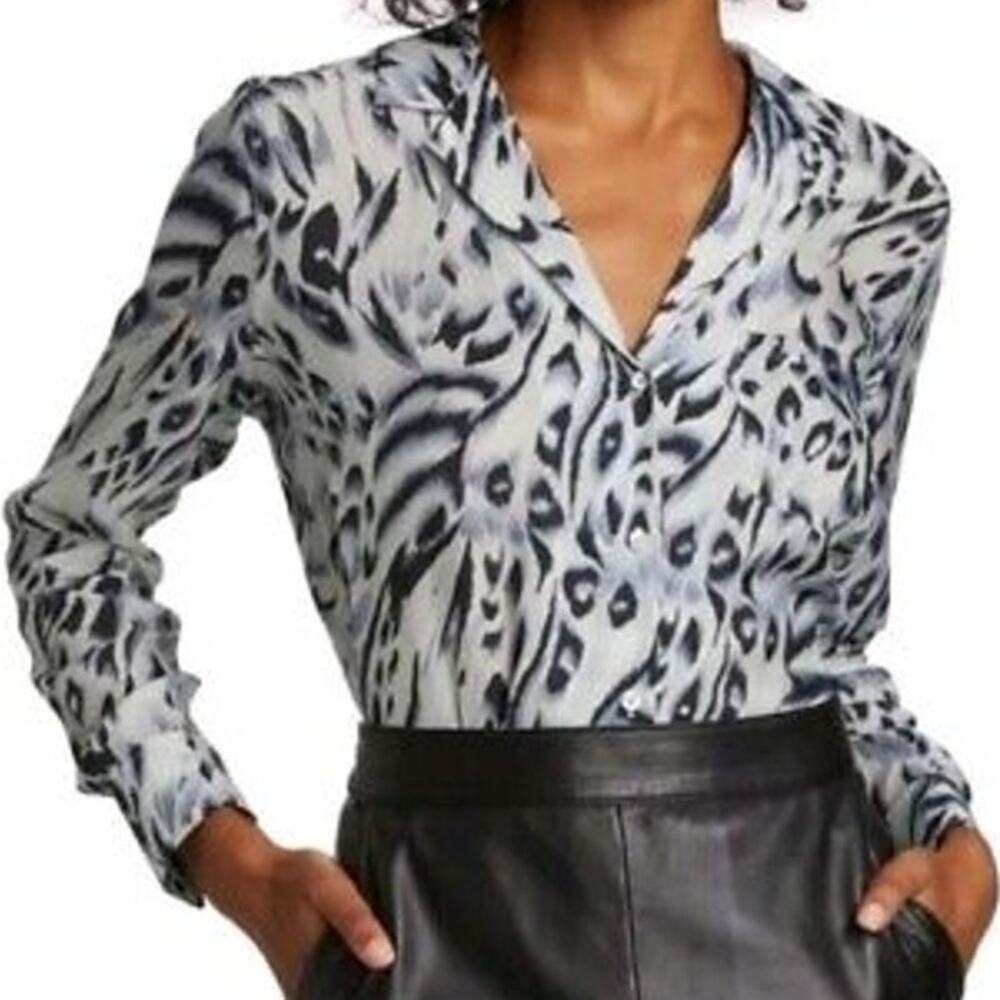 Rails NWT Rebel Ivory Snow Leopard Animal Print Button Up Blouse Size XXS Pocket